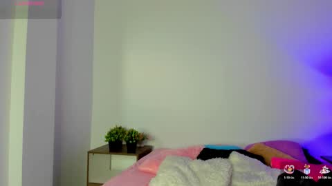 bell_popper online show from December 17, 2025, 7:09 pm