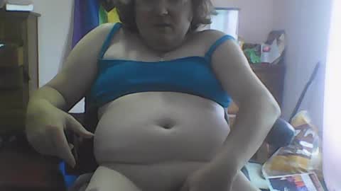 Snapshot of bella2424 chatting on July 28, 2026, 7:39 pm Bella jaramillo online show from July 28, 2026, 7:39 pm