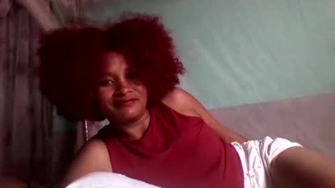 bella3995 online show from March 12, 2026, 12:11 pm