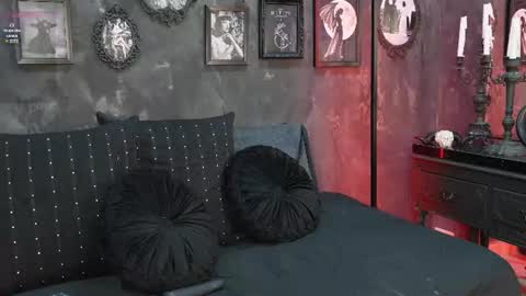 Snapshot of bella__doll_ chatting on July 18, 2026, 5:44 am BELLA online show from July 18, 2026, 5:44 am