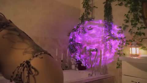  lita  online show from June 14, 2026, 8:22 pm