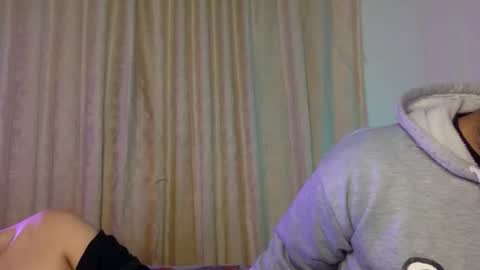 Snapshot of bella_and_koko chatting on February 22, 2026, 10:52 pm bella_and_koko online show from February 22, 2026, 10:52 pm