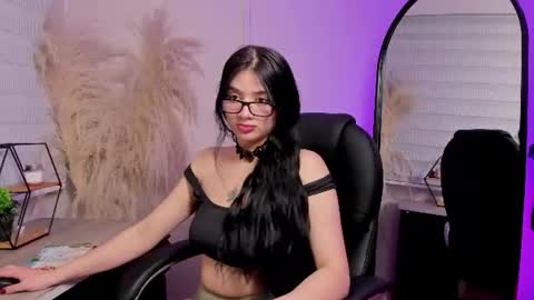 Bella Corbin   online show from July 24, 2026, 8:40 pm