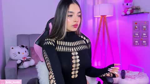 bella igbella hunttt online show from February 22, 2026, 6:02 am