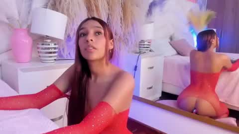bella_peach_ online show from July 25, 2026, 4:21 am