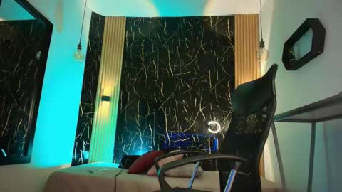     online show from March 3, 2026, 9:53 pm