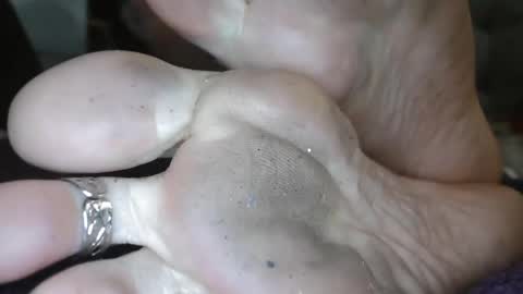 Snapshot of bella_sexy_feet chatting on February 23, 2025, 7:49 pm bella_sexy_feet online show from February 23, 2025, 7:49 pm