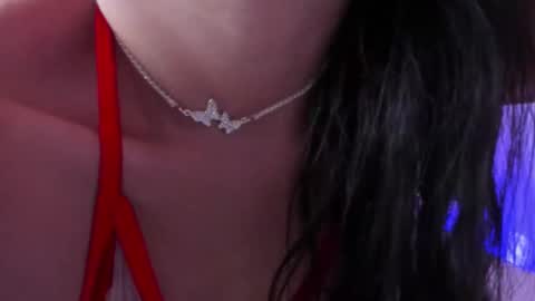 Bella online show from February 2, 2026, 7:45 pm