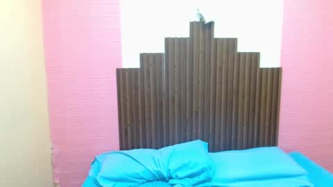 Snapshot of bella_summers_ chatting on November 29, 2025, 3:15 pm im Bella online show from November 29, 2025, 3:15 pm