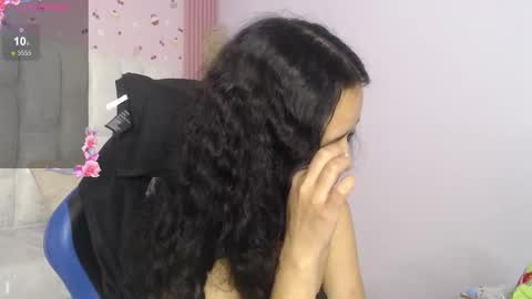 Bella online show from November 14, 2025, 9:08 am