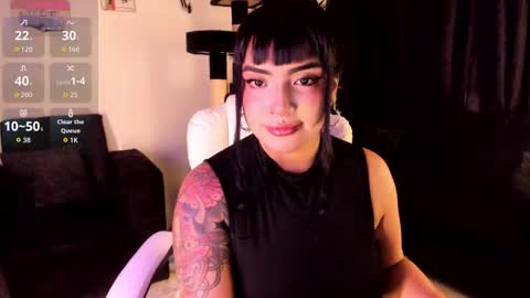 Bella  online show from October 1, 2025, 10:49 pm