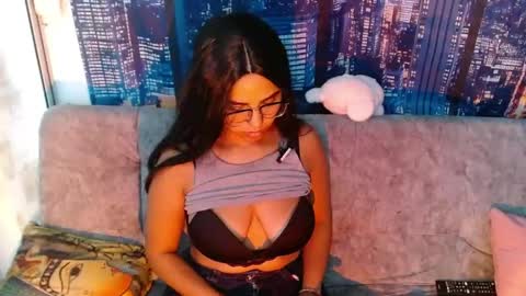 Bella Baker online show from April 29, 2026, 6:58 pm