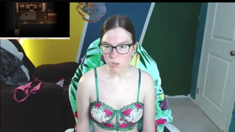 Snapshot of bellablake96 chatting on May 7, 2026, 6:13 pm BellaBlake96 online show from May 7, 2026, 6:13 pm