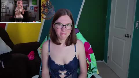 Snapshot of bellablake96 chatting on May 27, 2026, 5:43 pm BellaBlake96 online show from May 27, 2026, 5:43 pm