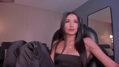Snapshot of bellacarteer_ chatting on May 16, 2026, 7:45 pm Bella C online show from May 16, 2026, 7:45 pm