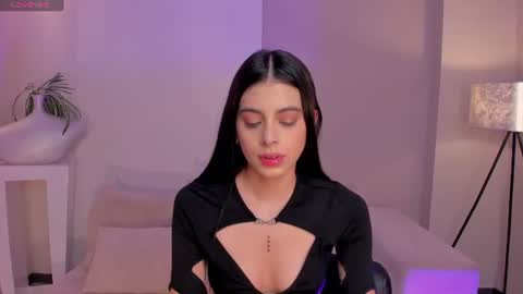 Bella online show from July 2, 2026, 4:18 am