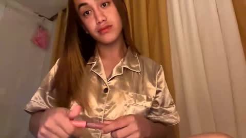 Snapshot of belladeputaxx chatting on June 7, 2026, 10:30 am IM BELLA online show from June 7, 2026, 10:30 am