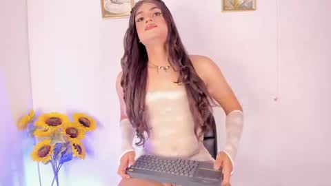 Snapshot of belladuval_ chatting on July 13, 2026, 1:58 pm SweetBellaDuval online show from July 13, 2026, 1:58 pm
