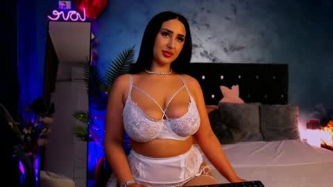 Snapshot of bellafun_ chatting on March 30, 2026, 5:25 pm Bella online show from March 30, 2026, 5:25 pm