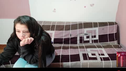 Snapshot of bellah_rose_squirt chatting on April 16, 2026, 2:45 am Bella online show from April 16, 2026, 2:45 am