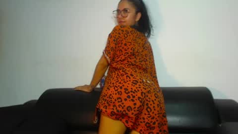 Snapshot of bellaluxxs chatting on June 3, 2026, 11:21 pm MY NAME IS BELL online show from June 3, 2026, 11:21 pm