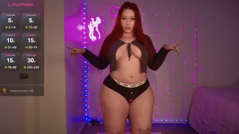 Snapshot of bellamonroee chatting on April 28, 2026, 4:28 am Bella Monroe online show from April 28, 2026, 4:28 am