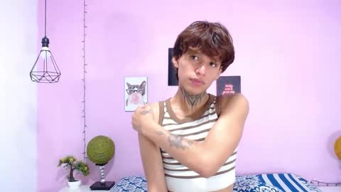 bellamy_094 online show from May 18, 2026, 12:00 pm