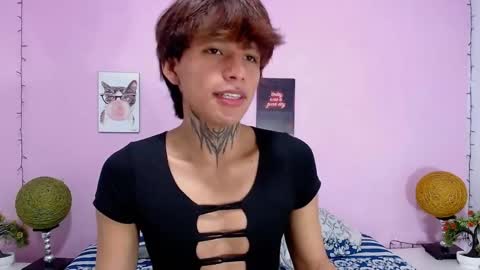 bellamy_094 online show from May 22, 2026, 1:17 pm