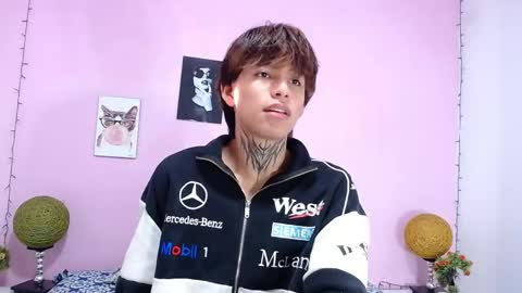 bellamy_094 online show from May 23, 2026, 12:53 pm