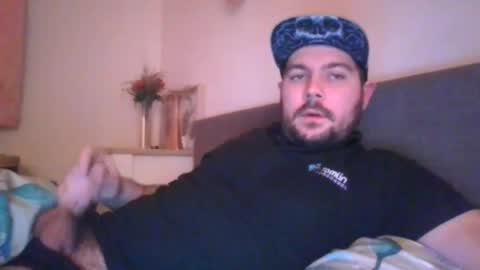 bellandballs online show from February 14, 2025, 11:42 pm