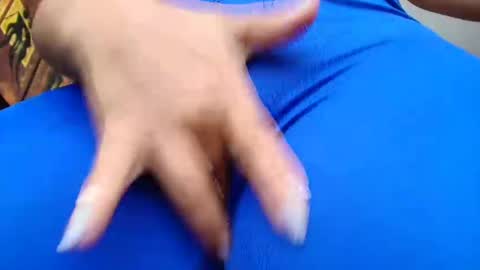 Snapshot of bellangel_ chatting on February 9, 2025, 8:24 pm Camille online show from February 9, 2025, 8:24 pm