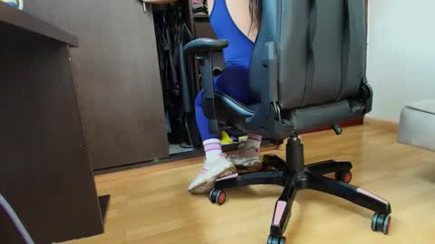 Snapshot of bellangel_ chatting on September 18, 2025, 8:55 pm Camille online show from September 18, 2025, 8:55 pm