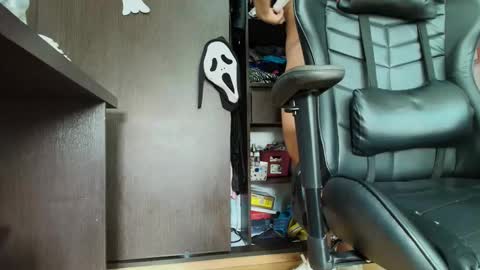 Snapshot of bellangel_ chatting on October 18, 2025, 9:15 pm Camille online show from October 18, 2025, 9:15 pm