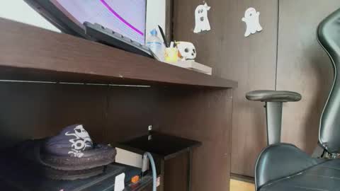 Snapshot of bellangel_ chatting on October 22, 2025, 8:30 pm Camille online show from October 22, 2025, 8:30 pm