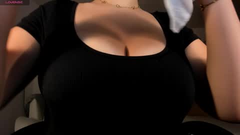  Bella Rose  online show from December 17, 2025, 4:29 am