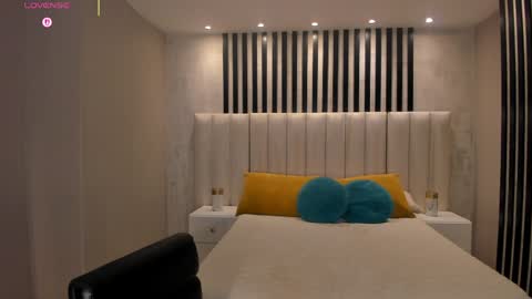  Bella Rose  online show from April 9, 2026, 6:19 am