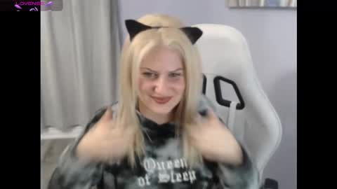 Starr40 online show from October 29, 2025, 1:08 am