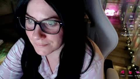 Starr40 online show from April 15, 2026, 7:15 am