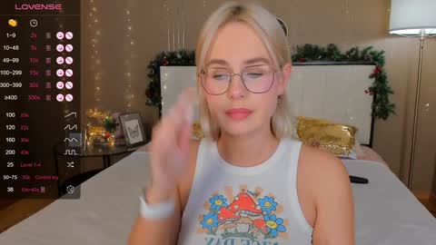 Bella online show from January 19, 2025, 4:01 am