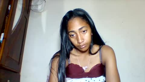Snapshot of belle_annah chatting on July 22, 2026, 2:25 am belle_annah online show from July 22, 2026, 2:25 am