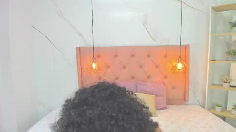 Snapshot of belle_brunette chatting on February 8, 2026, 12:30 pm belle online show from February 8, 2026, 12:30 pm