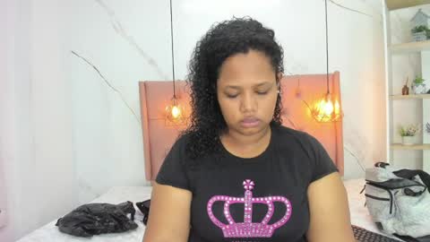 Snapshot of belle_brunette chatting on April 12, 2026, 12:54 pm belle online show from April 12, 2026, 12:54 pm