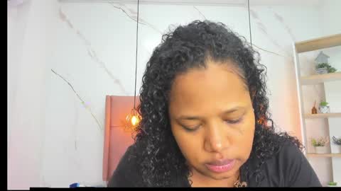 Snapshot of belle_brunette chatting on April 14, 2026, 12:22 pm belle online show from April 14, 2026, 12:22 pm