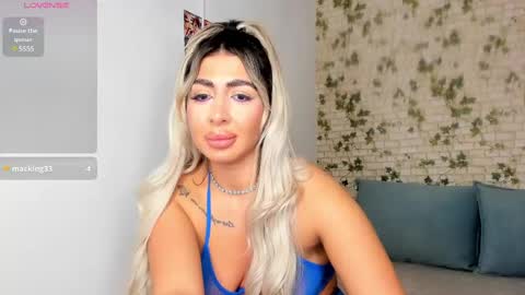 LucyJelly online show from January 4, 2025, 8:59 pm