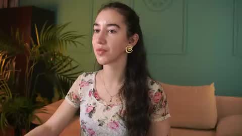 Bella online show from July 26, 2026, 9:05 am