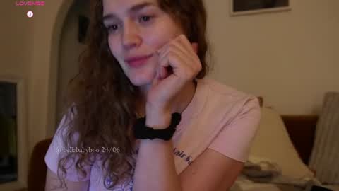 BELLE   online show from June 26, 2026, 5:06 pm
