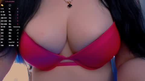 Snapshot of bellelovexx chatting on May 4, 2026, 1:07 pm Hello I am kind friendly and cute girl online show from May 4, 2026, 1:07 pm