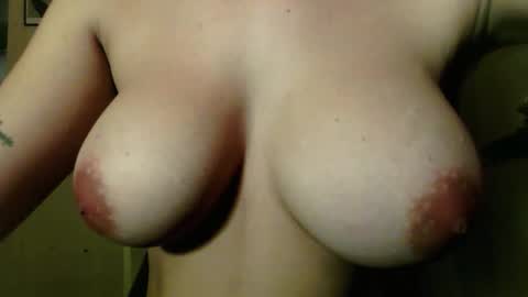Snapshot of bellexox1 chatting on April 20, 2026, 1:47 pm AMY online show from April 20, 2026, 1:47 pm