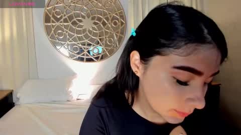 Snapshot of bellinda_21 chatting on October 1, 2025, 6:58 pm Belinda online show from October 1, 2025, 6:58 pm