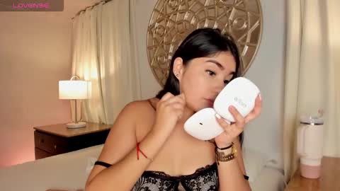 Snapshot of bellinda_21 chatting on November 1, 2025, 7:05 pm Belinda online show from November 1, 2025, 7:05 pm